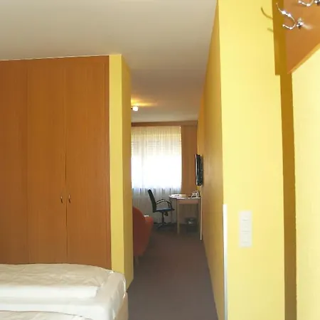 Hamburg 3* Nuremberg
