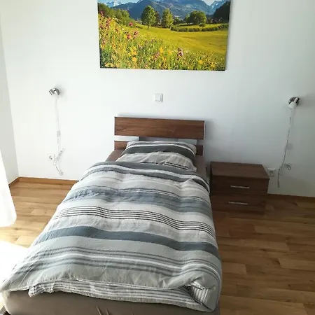 Jura Hotel 3*
