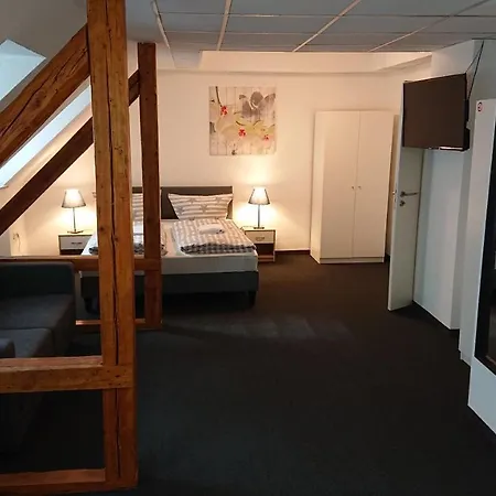 Aparthotel Apart- *