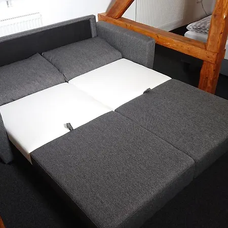 Aparthotel Apart- *