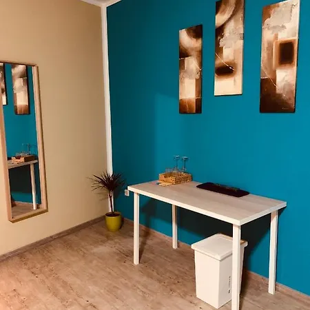 White Pearl 1 Hostel Nuremberg