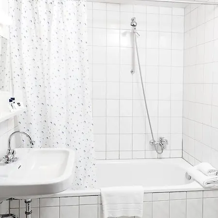 Hotel Lorenz Zentral 2*