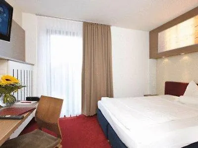 Arvena Park 4*