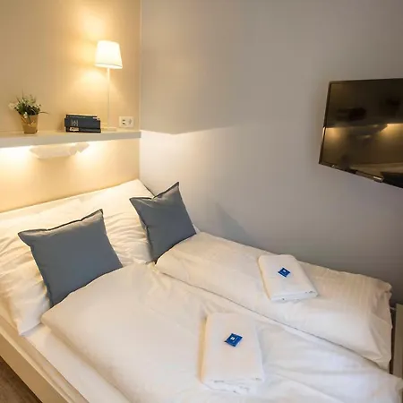 Guest house Koehn51, Zentral Gelegene, Stilvoll Eingerichtete Mit Eigener Teekueche Nuremberg