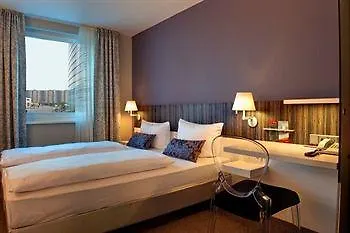 Hotel Acomhotel