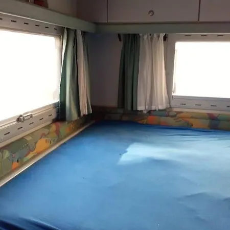 Preiswert Ubernachten Im Wohnmobil In Nurnberg! Only Public Toilet Available! *
