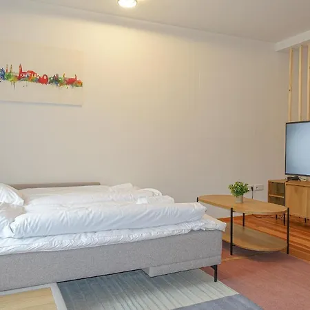 Apartment Luxomes: Design - Near Airport Nuremberg
