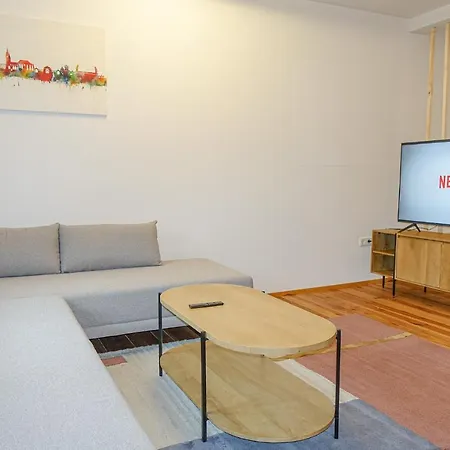 Luxomes: Design - Near Airport * Nuremberg