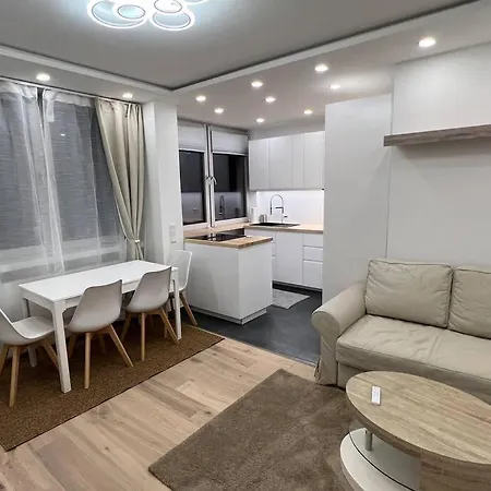 Lovely Flat Relax Near Center Apartamento *