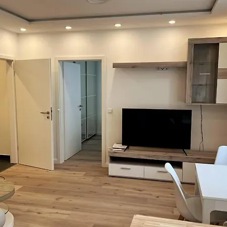 Lovely Flat Relax Near Center Apartamento *