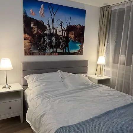 Lovely Flat Relax Near Center Apartamento *