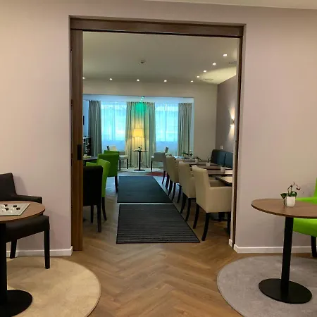 Behringers Hotel 2*