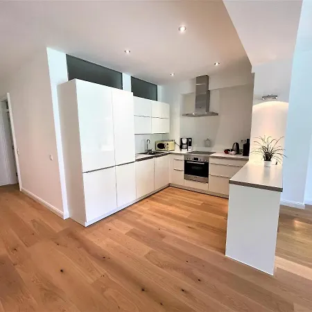 120qm Deluxe Christina Im Stil Design Vosteen Naehe Der Kaiserburg 4* נירנברג