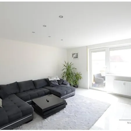 Apartment Invitee