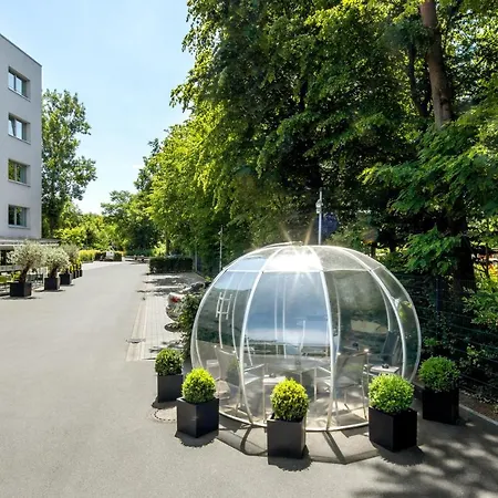 Numberone Hotel