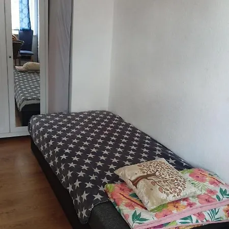 1 In A Shared Apartment,furnished Homestay szállás Nürnberg