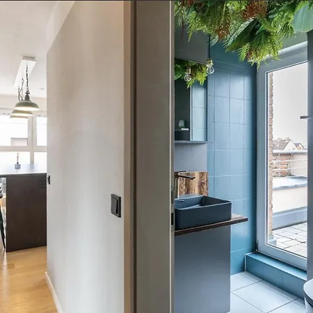 Designer Penthouse In St Johannes, Toller Ausblick Ueber Den Daechern Nuernbergs Apartment