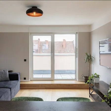 Designer Penthouse In St Johannes, Toller Ausblick Ueber Den Daechern Nuernbergs