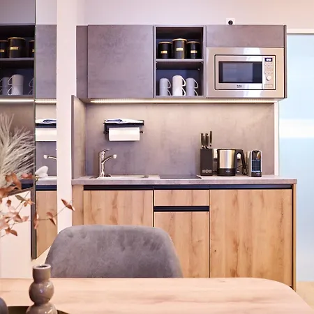 Apartman Xzllenz Traum Studio-apartment, Frei-parken, U-bahn, Kueche
