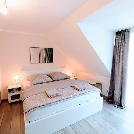Apartamento Im Zentrum Nahe Messe Und Bahnhof *