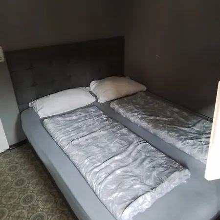 Mb Guest house *