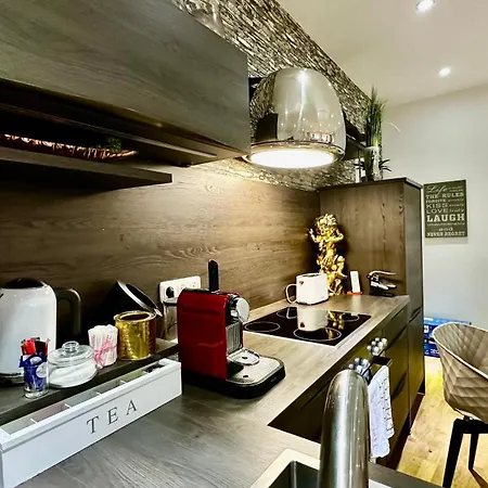 Beefree Loft L Beletage Im Stadtpalais I Whirlpool I Metro Apartment Nürnberg