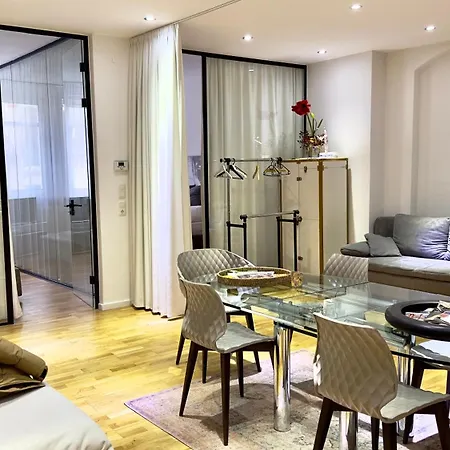 Apartment Beefree Loft L Beletage Im Stadtpalais I Whirlpool I Metro