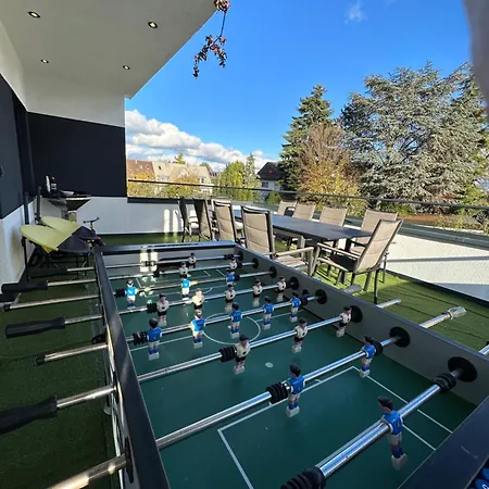 Day Young Life 1 Or 2 Aparts Apartment