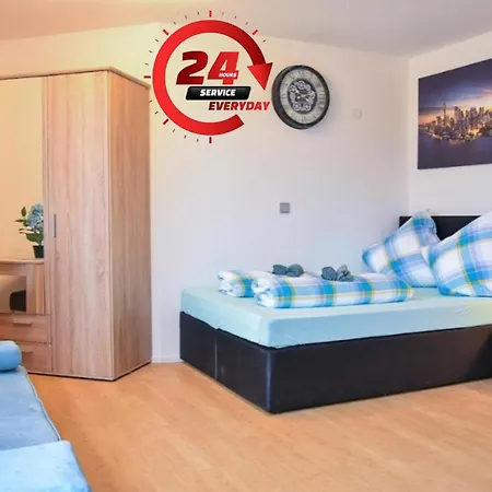 Ruhige Im . Private Parkplatz ,balkon ,netflix *