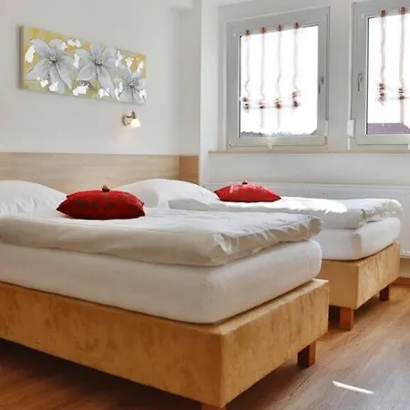 Hotel Falk Apartmenthaus 3*