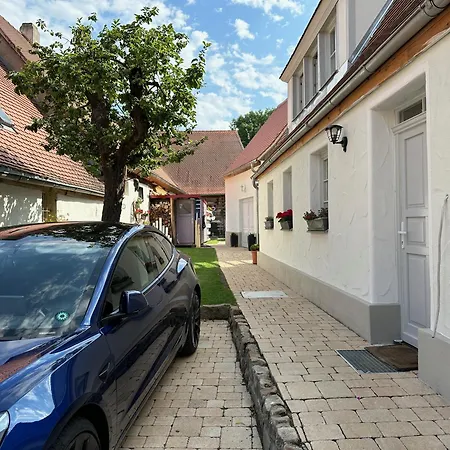 Lilla Apartment
