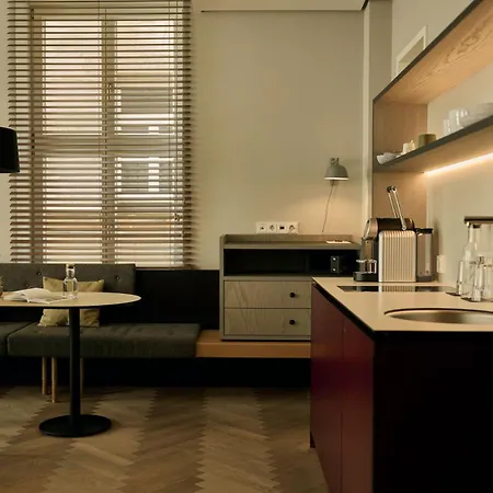 Melter Hotel&apartments - A Neighborhood