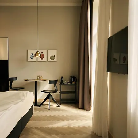 Melter Hotel&apartments - A Neighborhood 4*