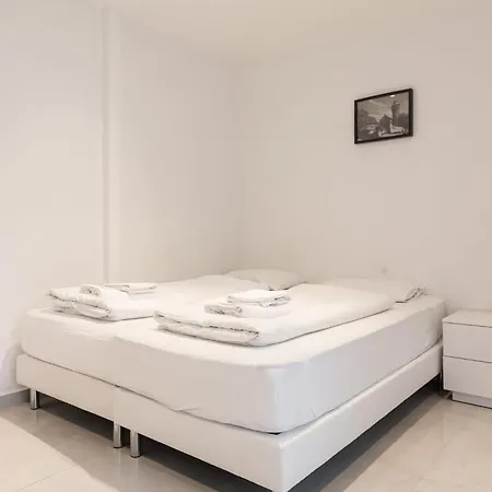 Guest house By Staystay I 24 Check-in *