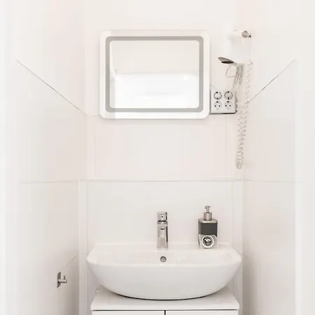 By Staystay I 24 Check-in * Nuremberg