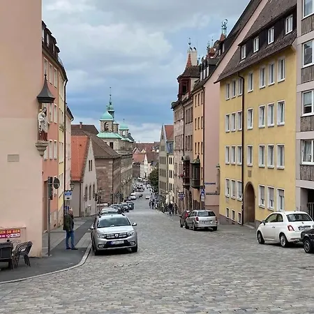 Souterrain-studio - Naehe Burg Und Hauptmarkt - Parken Apartment *