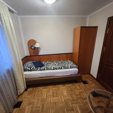 Einzellzimmer Mit Extra Bad 25 Neurenberg