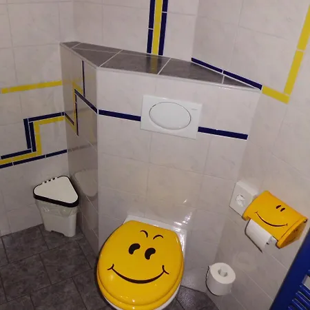 Hotel Smile