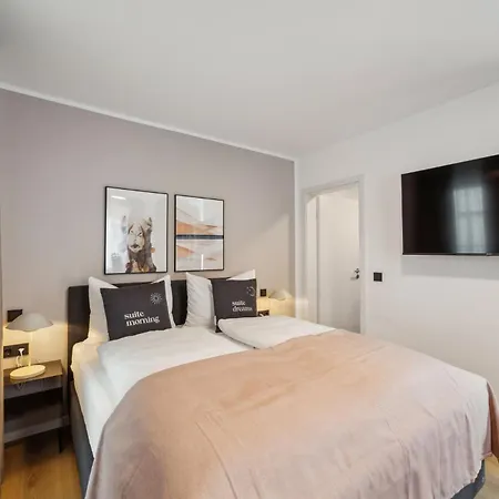 Апартаменти Limehome Celtisplatz