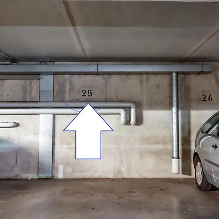 Armonia - Naehe Messe&city I Wlan I Parken I Arbeitsplatz Apartment
