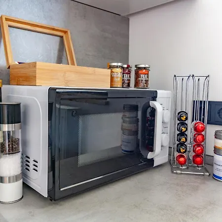 Apartment Armonia - Naehe Messe&city I Wlan I Parken I Arbeitsplatz *