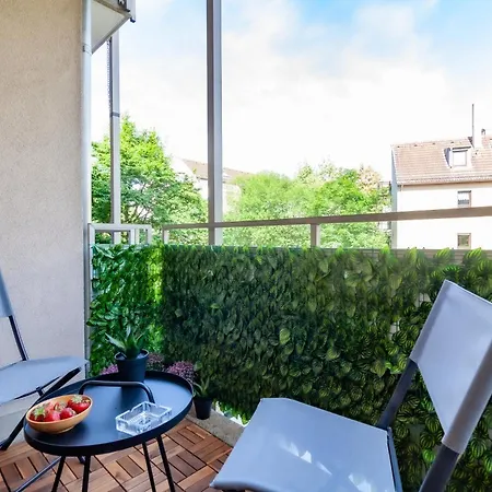Armonia - Naehe Messe&city I Wlan I Parken I Arbeitsplatz Apartment *