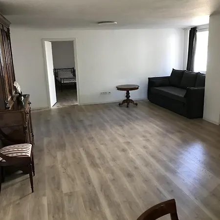 Сasa de vacaciones Ferien- Monteurwohnung In Núremberg