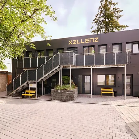 Xzllenz - 4 Schlafzimmer, Zentral, Parken, U-bahn, 2 Baeder, 4 Smart-tv, Optional Einzelbett Casa vacanze Norimberga