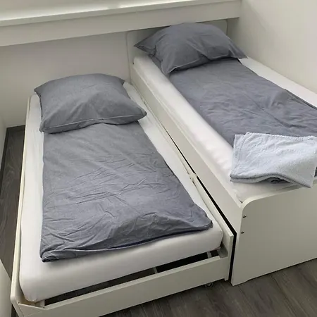 Hostel Driver Rooms