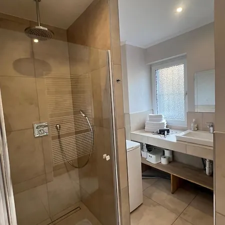 Appartamento Home- Business Apartment, Private Parking Free Norimberga