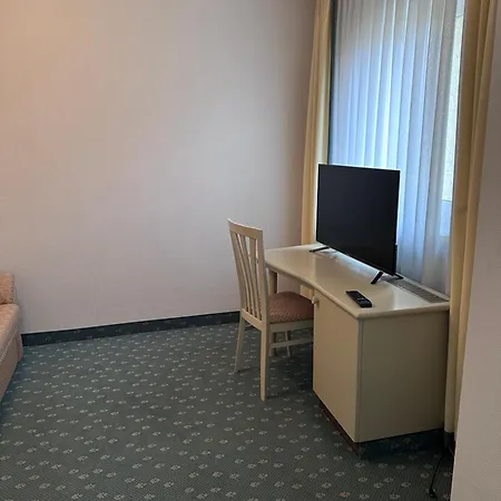 Grasser Hotel *