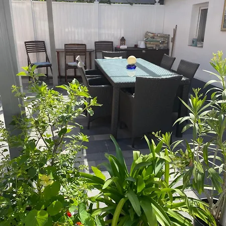 Gumann Apartment *