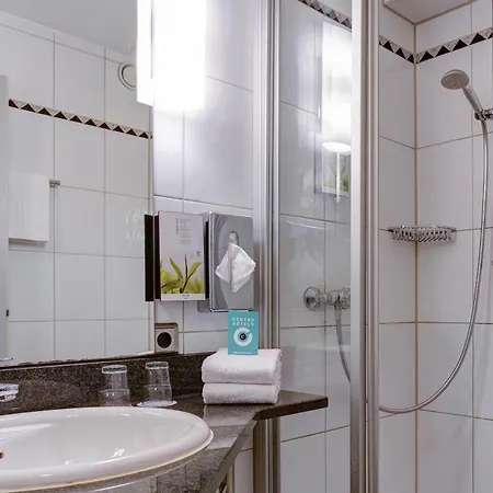 Centro City, Trademark Collection By Wyndham Norimberk