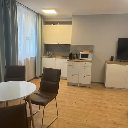 Studio-apartment Am Hauptbahnhof N6 *